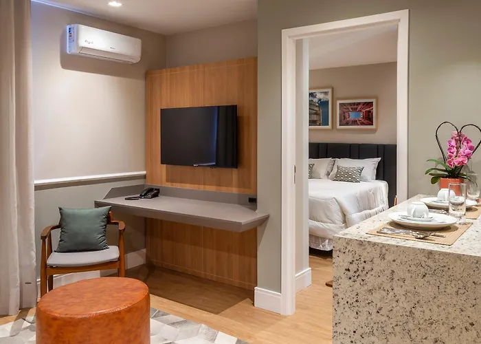 Manhattan By Mercure - 5 Minutos Do Hospital Moinhos De Vento 4* Porto Alegre