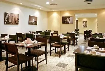 Manhattan By Mercure - 5 Minutos Do Hospital Moinhos De Vento 4* Porto Alegre
