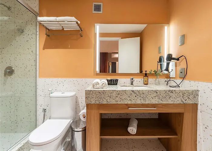 Manhattan By Mercure - 5 Minutos Do Hospital Moinhos De Vento 4*