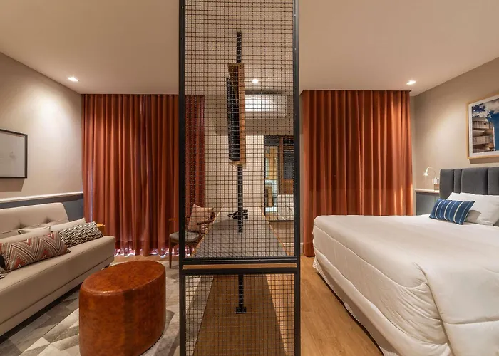 Hotel Manhattan By Mercure - 5 Minutos Do Hospital Moinhos De Vento Porto Alegre
